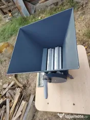 Desciorchinator struguri