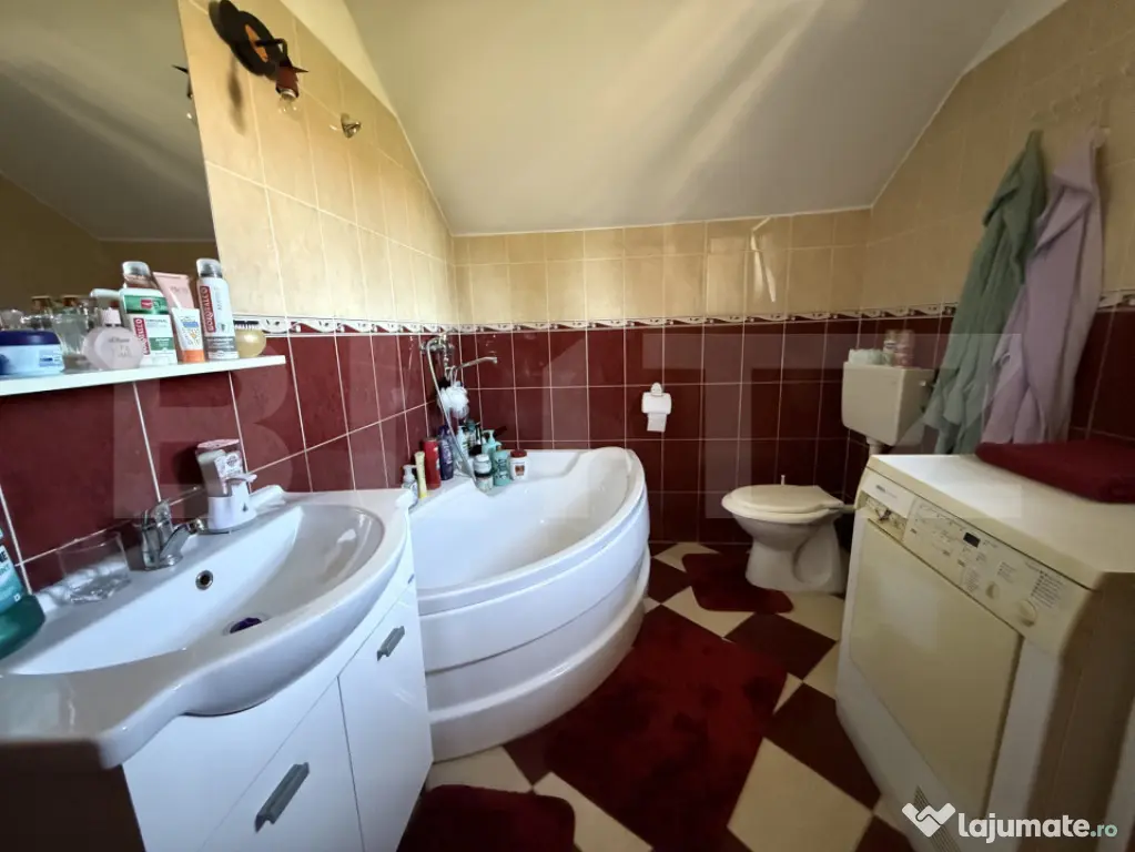 Casa cu 5 camere, 160 mp, zona Păulești - Paulesti (Satu-Mare)