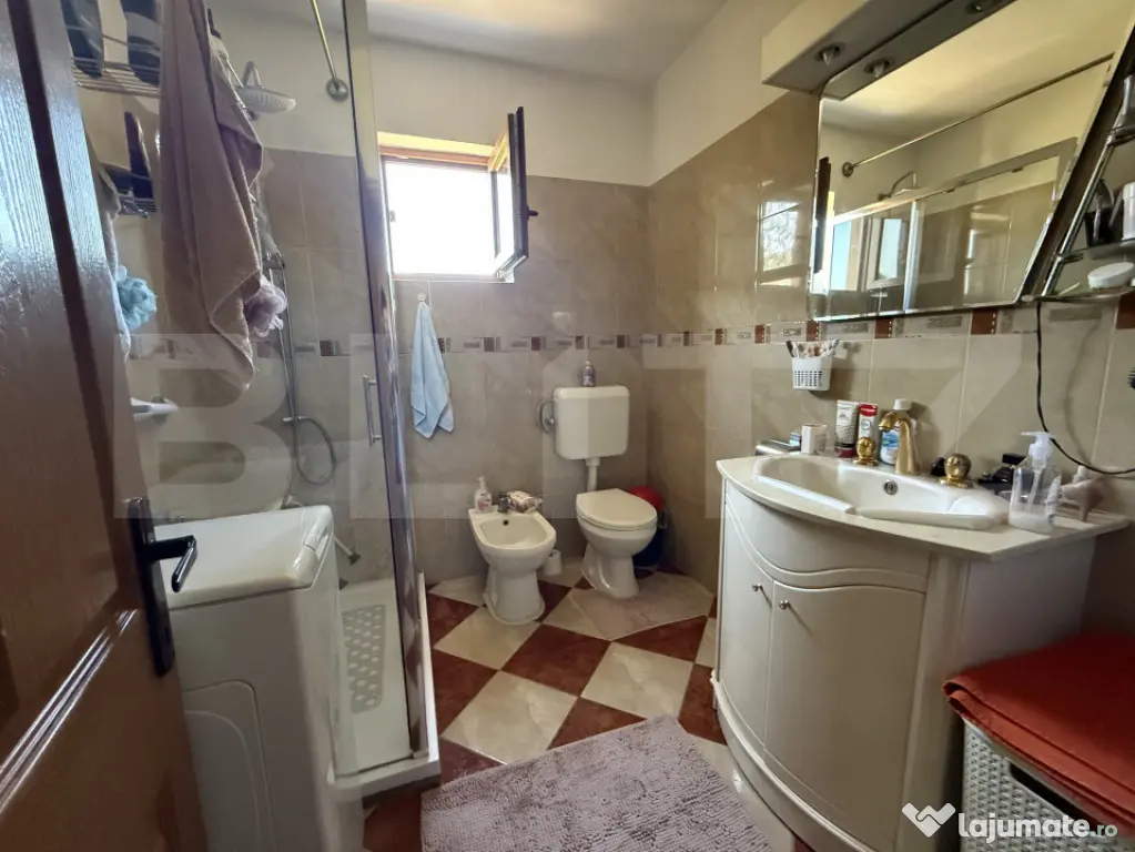 Casa cu 5 camere, 160 mp, zona Păulești - Paulesti (Satu-Mare)