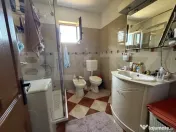 Casa cu 5 camere, 160 mp, zona Păulești