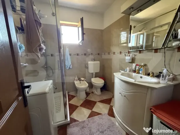 Casa cu 5 camere, 160 mp, zona Păulești - Paulesti (Satu-Mare)