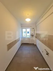Apartament cu o camera, finisaje noi, parcare, zona Terra 