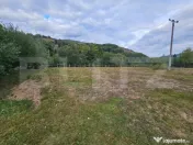 Teren intravilan 7.467 mp, lângă pădure și râu – Pono 
