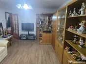 Ofer spre inchiriere apartament cu 2 camere decomandat Casa 