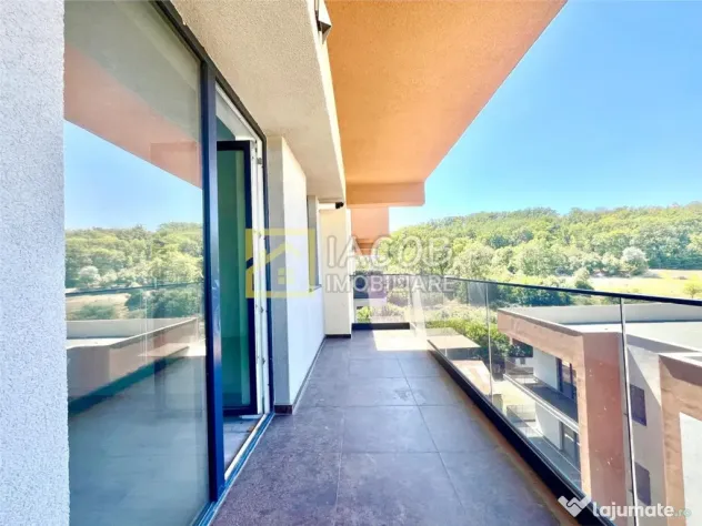 Iasi, Manta Rosie 16, apartamente 2 camere decomandate - Iasi (Brasov)