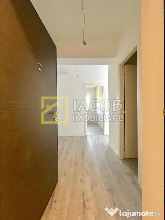 Iasi, Manta Rosie 16, apartamente 2 camere decomandate - Iasi (Brasov)