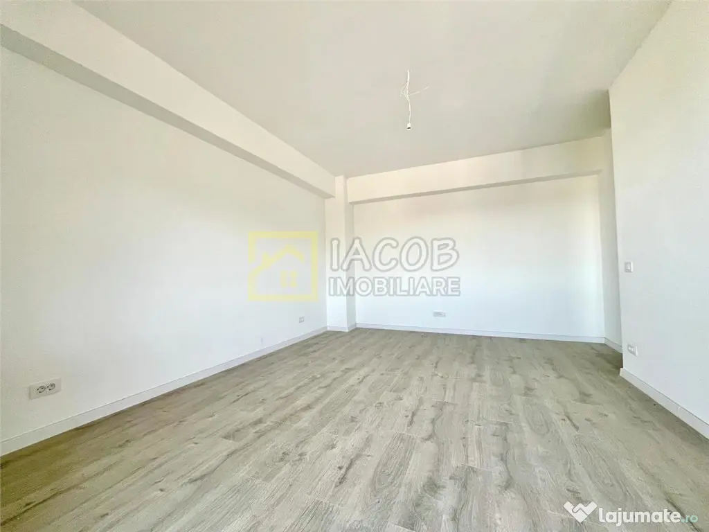 Iasi, Manta Rosie 16, apartamente 2 camere decomandate - Iasi (Brasov)