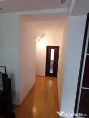 APARTAMENT 3 CAMERE,SPATIOS LUMINOS,UTILAT COMPLET