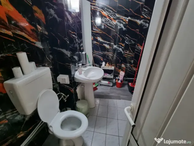 ULTRACENTRAL - Salon beauty funcțional-46 mp utili -intrare - Bacau (Bacau)