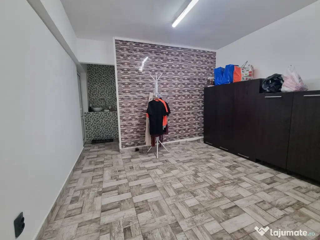 ULTRACENTRAL - Salon beauty funcțional-46 mp utili -intrare - Bacau (Bacau)