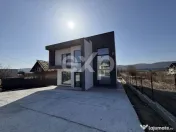 Casă modernă de vânzare în Curtea de Argeș – teren 1.