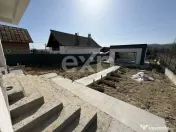 Casă modernă de vânzare în Curtea de Argeș – teren 1.