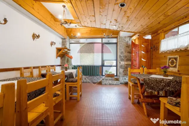 Casă de Vacanta/ Familie/ cu Poveste-Azuga/ Piscina interioara! - Azuga (Prahova)