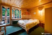Casă de Vacanta/ Familie/ cu Poveste-Azuga/ Piscina interioara!