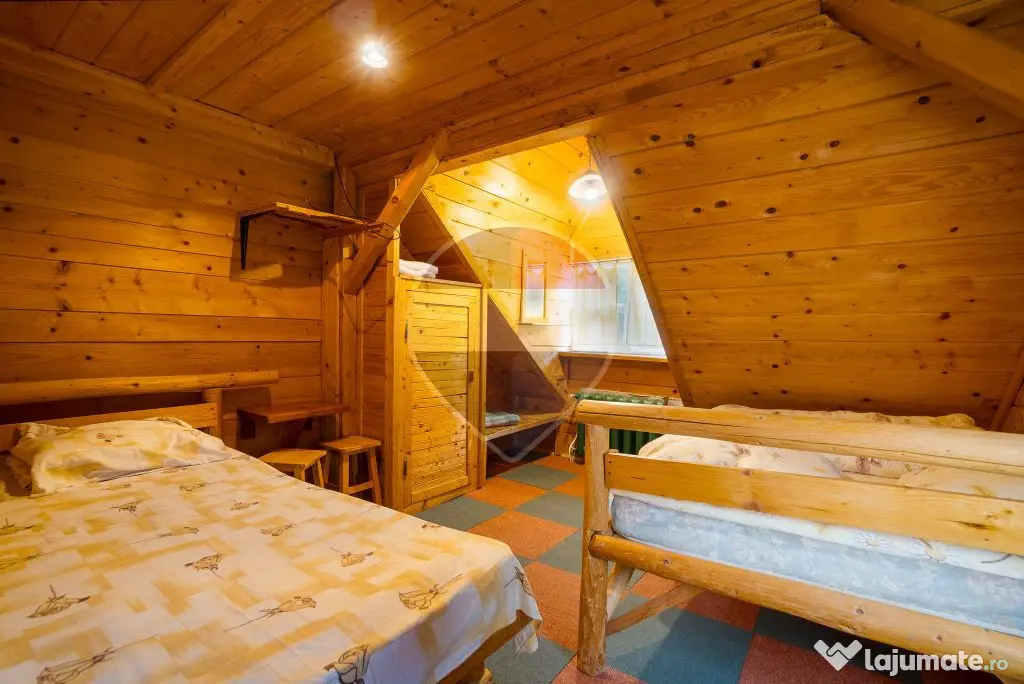 Casă de Vacanta/ Familie/ cu Poveste-Azuga/ Piscina interioara! - Azuga (Prahova)
