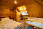 Casă de Vacanta/ Familie/ cu Poveste-Azuga/ Piscina interioara!