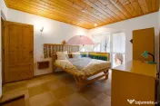 Casă de Vacanta/ Familie/ cu Poveste-Azuga/ Piscina interioara!