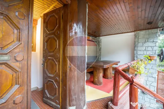 Casă de Vacanta/ Familie/ cu Poveste-Azuga/ Piscina interioara! - Azuga (Prahova)