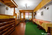 Casă de Vacanta/ Familie/ cu Poveste-Azuga/ Piscina interioara!