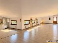 De inchiriat un spatiu de 99 mp, Central, Brasov: birouri 