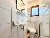 Vila impunatoare cu garaj si anexe, in inima orasului Sfantu 