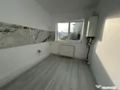 Garsoniera decomandata, confort 2, Obor, etaj 2. Renovata 20