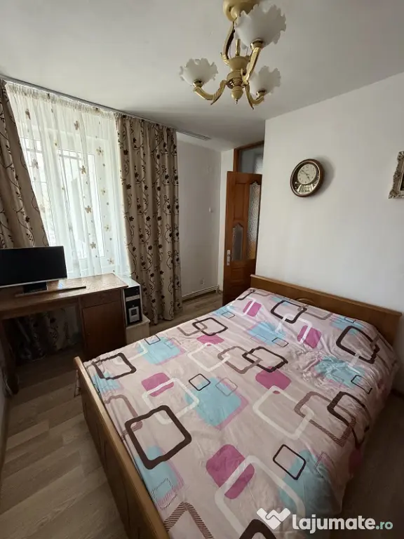 Apartament 3 camere de vanzare, 70,5mp, Strada Tudor Vladimirescu