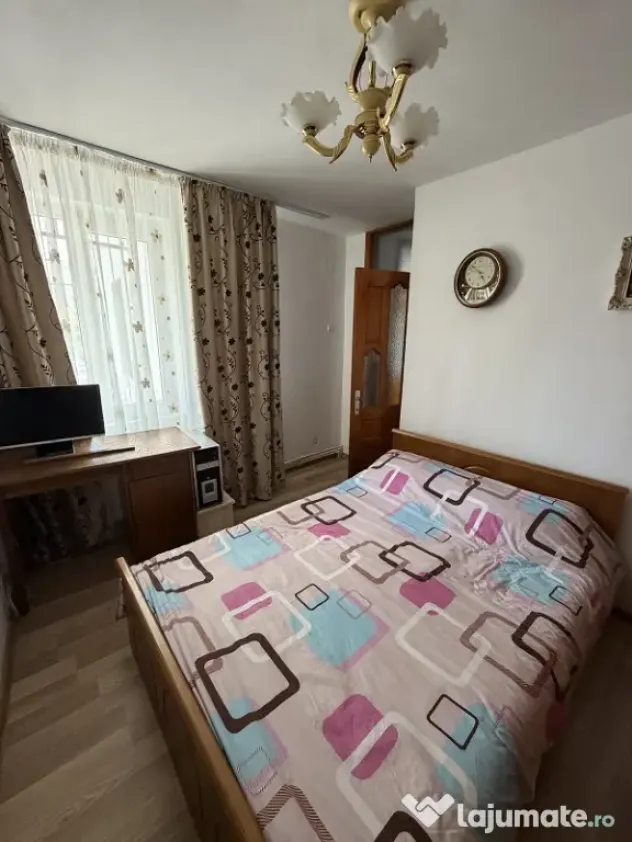 Apartament 3 camere de vanzare, 70,5mp, Strada Tudor Vladimirescu