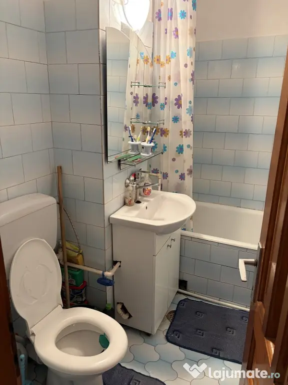 Apartament 3 camere de vanzare, 70,5mp, Strada Tudor Vladimirescu