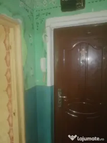 Vand garsoniera. zona Barieră