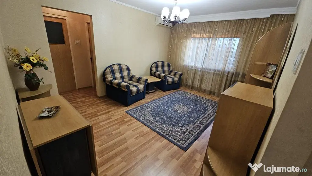 Piata farului-apartament 3 camere cu gaze - Constanta (Constanta)