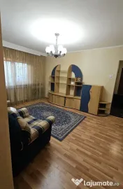 Piata farului-apartament 3 camere cu gaze
