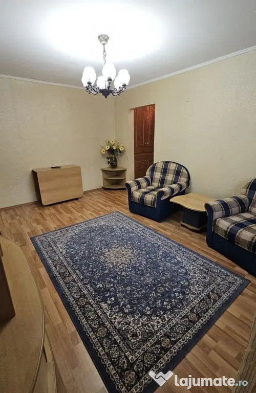 Piata farului-apartament 3 camere cu gaze - Constanta (Constanta)