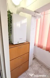 Piata farului-apartament 3 camere cu gaze