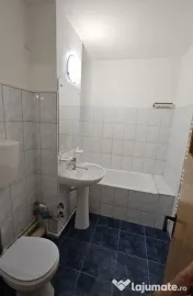 Piata farului-apartament 3 camere cu gaze