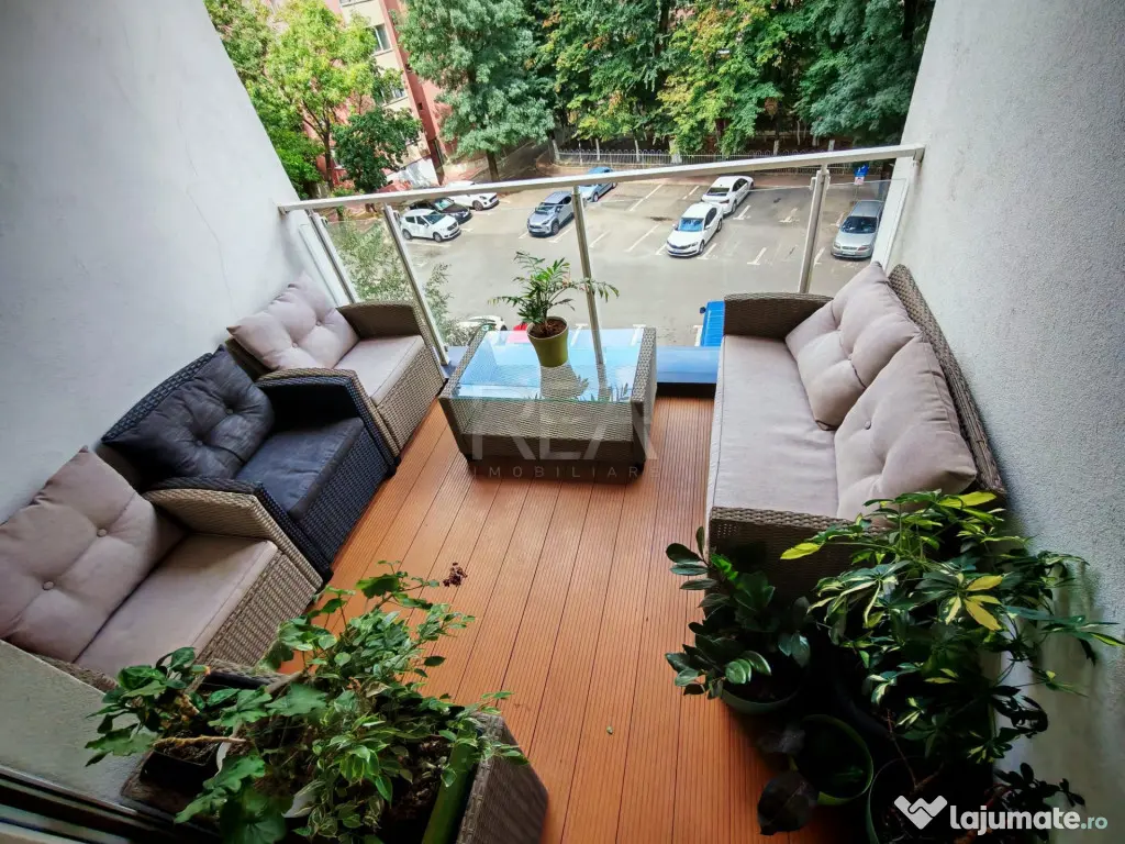 3 Camere Decomandat Fizicienilor , loc de parcare subteran - Bucuresti (Bucuresti-Ilfov)