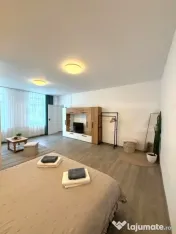 Apartament 2 camere, 60 mp, A.C., parcare, zona Farmec 