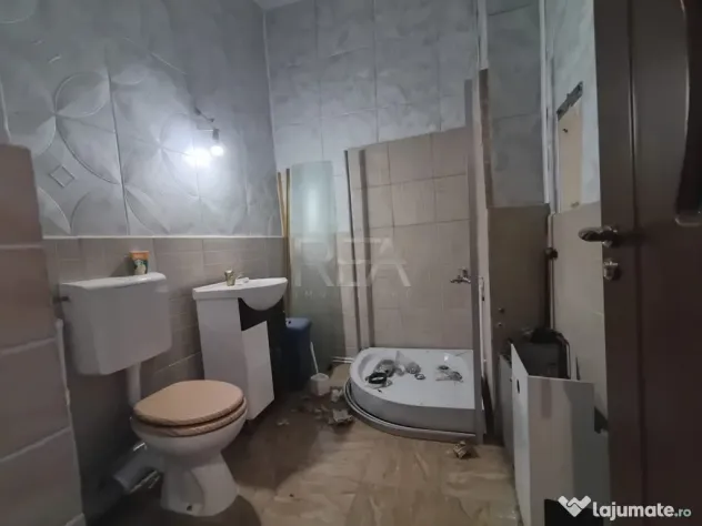 Apartament 3 camere cu acces în pod – zona Uranus - Bucuresti (Bucuresti-Ilfov)