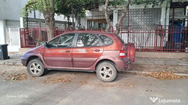 RENAULT SCENIC 2002