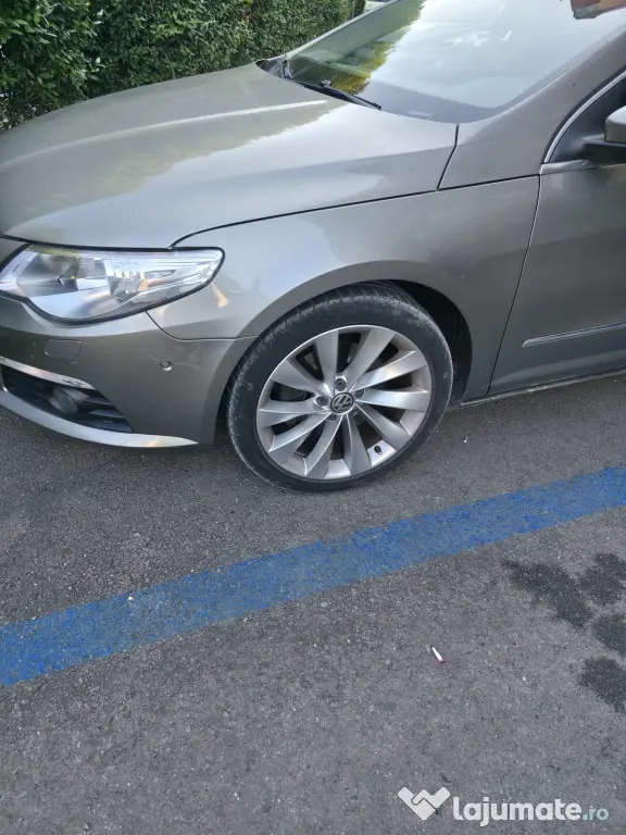 vând urgent autoturism