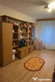 3 camere, 1/8, 68 mp, bloc 1980-Apusului 