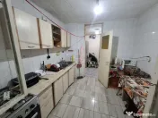 3 camere, et 1/8, 68 mp, bloc 1980-Apusului