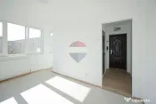 De vânzare apartament cu 2 camere, în Rogerius 