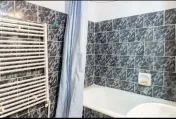 Apartament Cu 2 Camere Semidecomandate Etajul 1 - Zona Zamca 