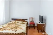 Apartament Cu 2 Camere Semidecomandate Etajul 1 - Zona Zamca 