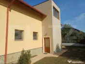 Casa de inchiriat, 150 mp, Plopeni 