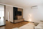NEW! COMISION 0% - APARTAMENT 3 CAMERE DE INCHIRIAT - STR. DEALUL FLOR