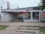 Boxă de închiriat Piața Izvoare cu vitrină