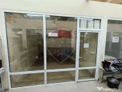 Boxă de închiriat Piața Izvoare cu vitrină 