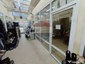 Boxă de închiriat Piața Izvoare cu vitrină 